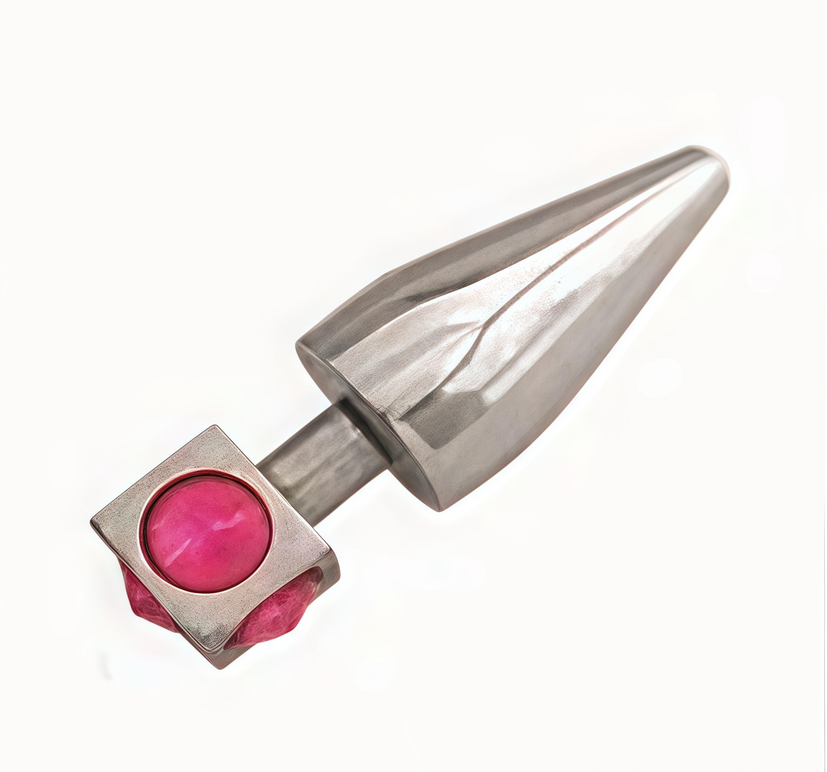 BUTT PLUG WITH 5 JEWELED STONE