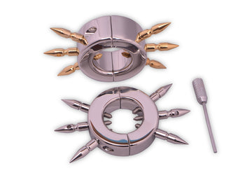 BALL STRETCHER WITH STEEL & BRASS SPIKES