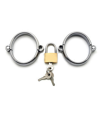 LUXURY HANDCUFFS DARBY WITH LOCK STYLE